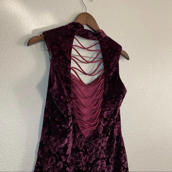 CDC Vintage Velvet Dress Floral Jacquard Open Back Midi Size 10 Crush Velvet - Picture 3 of 17